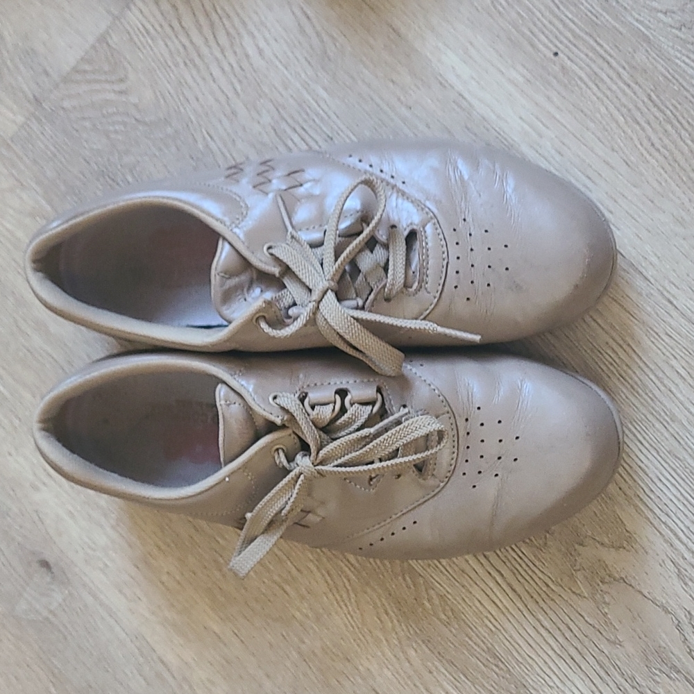 SAS 8w shoes - Picture 2 of 4
